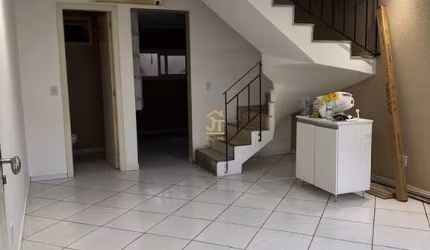 Casa em condomínio fechado com 2 quartos para alugar na Rua Mauá, 300, Fátima, Canoas por R$ 1.700