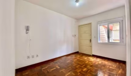 Apartamento com 2 quartos à venda na Beco Plínio Brasil Milano, 2213, Passo da Areia, Porto Alegre por R$ 230.000