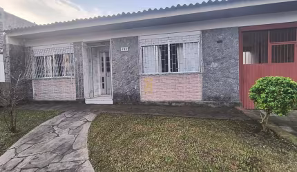 Casa com 2 quartos à venda na Rua Aneron Corrêa de Oliveira, 184, Jardim do Salso, Porto Alegre por R$ 650.000