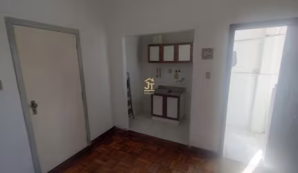 Apartamento com 1 quarto para alugar na Rua Riachuelo, 809, Centro Histórico, Porto Alegre por R$ 1.100