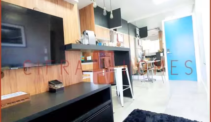 Apartamento à venda, aconchegante, mobiliado, 1 dormitório e 1 vaga, com lazer no melhor da Bela Vi