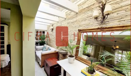 Casa de vila de 200m2  à venda no Jardim Paulista