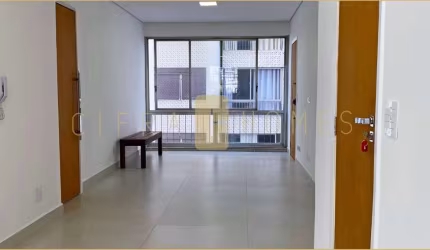 Apartamento em local privilegiado, reformado com Suíte e lazer completo e Segurança 24h