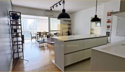Apartamento para locação, mobiliado, 100 m², 1 suíte, 2 vagas, no Itaim Bibi