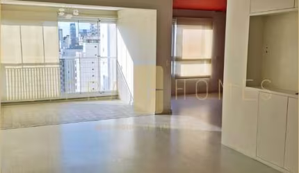 Duplex sofisticado para locação com 2 suítes, escritório e lazer completo no coração dos Jardins