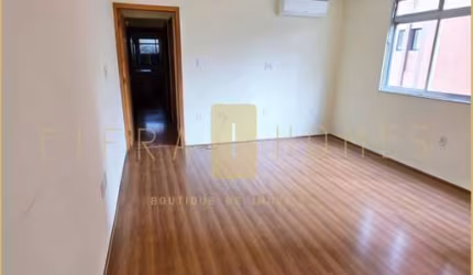 Apartamento com 80m² para locação, com 2 dorms, ar-condicionado em todos ambientes e ótima localiza