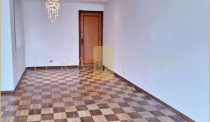 Apartamento de 120 m² com 2 Dormitórios, Sacada, Cozinha Planejada e Lazer Completo em Moema