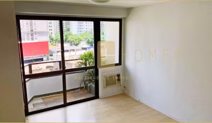 Apartamento ensolarado para locação, 2 dormitórios, 1 suíte, 2 vagas e lazer completo no Itaim Bibi