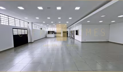 Prédio Comercial Disponível para Locação, com 2 Pavimentos e 14 Vagas, a 300m da Av. Ibirapuera