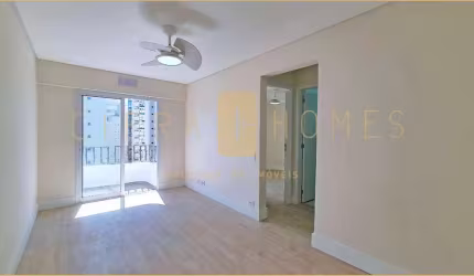 Apartamento para locação, com 40m2, reformado na Bela Vista com vista, a uma quadra da Av. Paulista