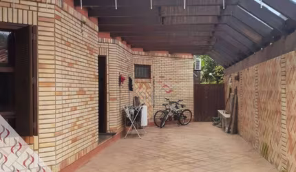 Casa com 7 quartos à venda, 430 m² por R$ 5.000.000 - Jurerê - Florianópolis/SC
