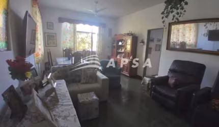 Casa com 3 quartos à venda na Rua Alfredo Pujol, Grajaú, Rio de Janeiro, 346 m2 por R$ 490.000