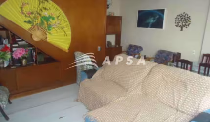 Casa em condomínio fechado com 4 quartos à venda na Rua Aristides Lobo, Rio Comprido, Rio de Janeiro, 230 m2 por R$ 720.000