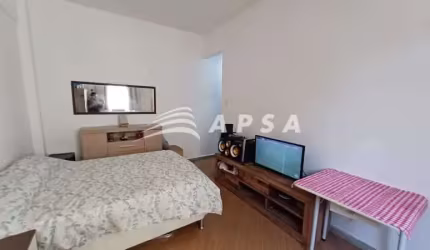 Kitnet / Stúdio à venda na Rua Riachuelo, Centro, Rio de Janeiro, 25 m2 por R$ 215.000