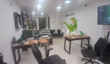 Sala comercial à venda na Avenida Pastor Martin Luther King Jr, Del Castilho, Rio de Janeiro, 32 m2 por R$ 190.000