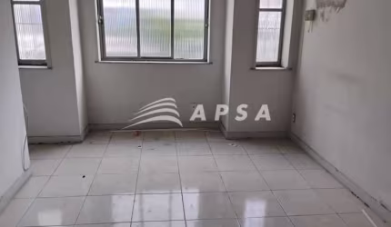 Apartamento com 3 quartos à venda na Rua Professor Gabizo, Maracanã, Rio de Janeiro, 189 m2 por R$ 350.000
