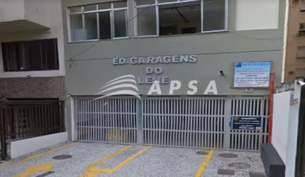 EXCELENTE VAGA DE GARAGEM, EM EDIFÍCIO GARAGEM COM PORTARIA 24 HORAS.