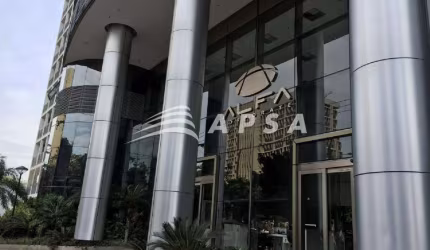 EXCELENTE CONJUNTO DE SALAS COMERCIAIS TOTALIZANDO 500M², 18 SALAS ALUGADAS JUNTAS, 18 BANHEIROS E D