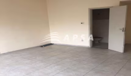 ÓTIMA SALA COMERCIAL,  DE FRENTE, AREJADA, CLARA, VISTA LIVRE, SOL DA MANHA,  COMPOSTA POR PEQUENA R