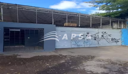 EXCELENTE SALA COMERCIAL NA AVENIDA PRINCIPAL DO CORDEIRO, AO LADO DA MECÂNICA MARTELINHO DE OURO, P