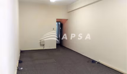 EXCELENTE SALA COMERCIAL LOCALIZADO NO CENTRO DO RIO, 32M², PRÓXIMO A PRESIDENTE VARGAS, COMÉRCIOS E