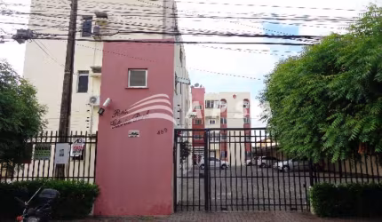 APARTAMENTO COM 03 QUARTOS, VARANDA, GARAGEM, ARMARIOS  PROX. IGREJA DA GLÓRIA .
