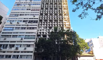 ÓTIMO SALA COMERCIAL DE 34M² COM PEQUENO HALL DE ENTRADA, RECEPÇÃO E LAVABO. EXCELENTE LOCALIZAÇÃO C