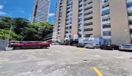 APSA ALUGA:       EXCELENTE OPORTUNIDADE COMERCIAL NA AVENIDA GARIBALDI.      SALA COMERCIAL COM 136