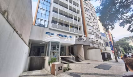 PLENUS EMPRESARIAL- LOCALIZADO EM PONTO ESTRATÉGICO, FICA A 2 MINUTOS DA ESTAÇÃO DE METRÔ SÃO FRANCI