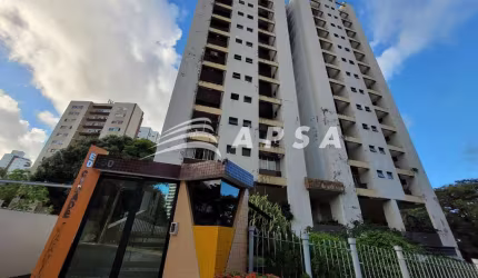 ED. CIDADE JARDIM.   APARTAMENTO DE FRENTE, NASCENTE, VENTILADO, COM ARMARIOS NO QUARTO, SUITE E COZ