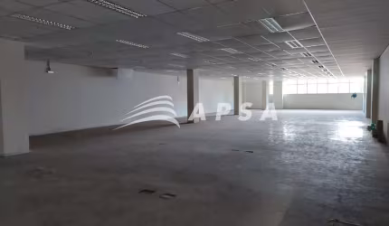EXCELENTE ANDAR CORRIDO COMERCIAL COM 498,08², DISPONÍVEL PARA LOCAÇÃO IMEDIATA NO CENTRO DE BELO HO