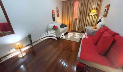 SALA COMERCIAL, LOCALIZADA PRÓXIMO À ESTAÇÃO DE METRÔ CANTAGALO, EM COPACABANA. SITUADA EM UM PRÉDIO