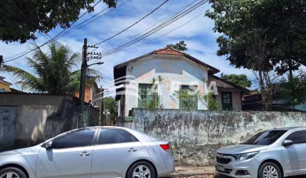 APARTAMENTO DE SALA, 02 QUARTOS, COZINHA, BANHEIRO, E ÁREA DE SERVIÇO.  COM 50M2, VARIEDADE DE TRANS