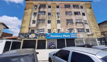 APARTAMENTO DE 95M² PARA ALUGUEL NA AV. OLIVEIRA PAIVA. AMPLO APARTAMENTO NO 1º ANDAR, COM 95M² BEM
