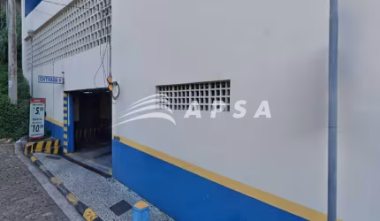 IMÓVEL COM 1 MÊS DE LOCAÇÃO GRÁTIS!* VAGA DE GARAGEM NO BAIRRO SAÚDE. ESQUINA COM A RUA  SENADOR POM