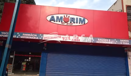 IMÓVEL COMERCIAL EM MARECHAL HERMES. ESTE IMÓVEL COMERCIAL, SITUADO EM UMA DAS RUAS MAIS ESTRATÉGICA