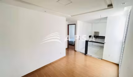 ALUGO EXCELENTE IMÓVEL DE 1ª LOCAÇÃO NO BAIRRO JARDIM DAS MARGARIDAS! APARTAMENTO COMPOSTO POR 2 QUA