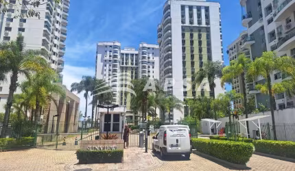 EXCELENTE APARTAMENTO VISTA MAR COM 3 SUÍTES NA BARRA DA TIJUCA. OPORTUNIDADE ÚNICA NO CONDOMÍNIO AM