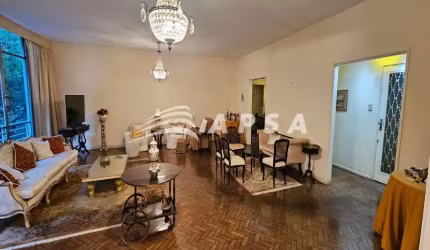 APARTAMENTO ALTO PADRÃO 5 QUARTOS NO MELHOR PONTO DO BAIRRO. COM UMA PLANTA CIRCULAR ESSA JOIA DA AR