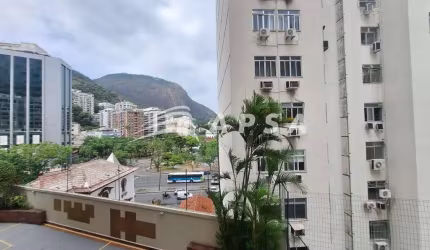 APARTAMENTO NO JARDIM BOTÂNICO, ESTE ESPAÇOSO APARTAMENTO OFERECE TUDO O QUE VOCÊ PRECISA PARA VIVER