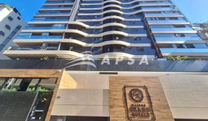 DESFRUTE DO CONFORTO E SOFISTICAÇÃO NESTE ESPETACULAR APARTAMENTO DE ALTO PADRÃO, LOCALIZADO NA PRES
