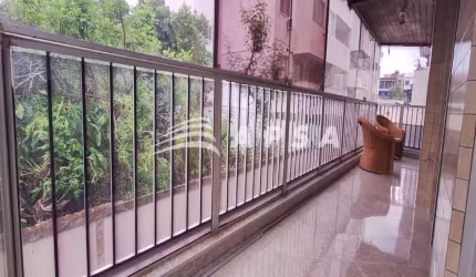 APARTAMENTO COM 2 QUARTOS, PARA ALUGAR, NA RUA JOÃO OLINTHO - RECREIO DOS BANDEIRANTES. COM 101M², O