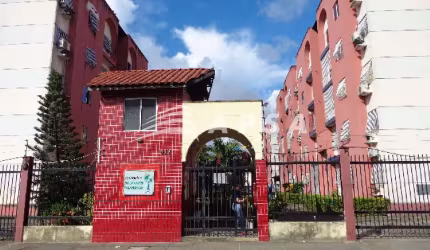 APARTAMENTO NO CONDOMINIO SOLAR DAS PALMEIRAS, 03 QUARTOS, SENDO 01 SUITE, WC SOCIAL, SALA, COZINHA,