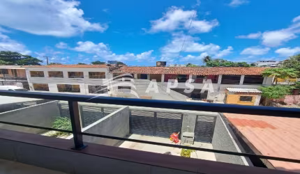 EXCELENTE TRIPLEX CONTENDO 3 QUARTOS, 2 BANHEIROS SOCIAIS,  COM  GARAGEM, 1.415 METROS QUADRADOS, LO