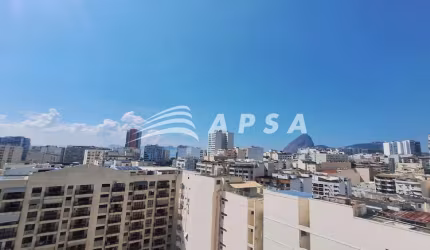 APARTAMENTO EM LARANJEIRAS! COM SALA AMPLA CONVIDA A MOMENTOS DE DESCANSO, A LUZ NATURAL ENTRA PELAS