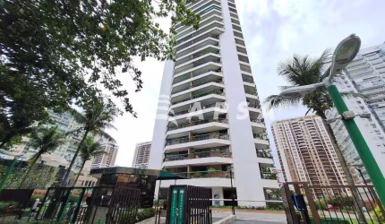 COND. EDIF. LIBERTY PLACE - APARTAMENTO PRÓXIMO A SHOPPINGS, SUPERMERCADO E PRAIA. IMÓVEL COM 101 M²