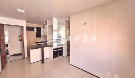APARTAMENTO NO JANGURUSSU COM 2 QUARTOS, BANHEIRO SOCIAL COM BOX, SALA DE ESTAR E JANTAR, COZINHA CO
