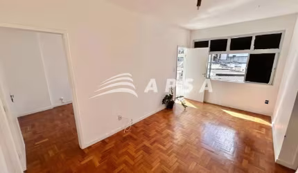 OPORTUNIDADE ÚNICA! IMÓVEL PARA ALUGAR NO CONDOMÍNIO SANTO ANTÔNIO DA BARRA. APARTAMENTO COM 40M² CO
