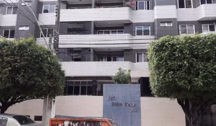 LINDO APARTAMENTO NA PONTA VERDE. O ED. DULCE MARIA FICA NA  DURVAL GUIMARÃES AO LADO DO RESTAURANTE
