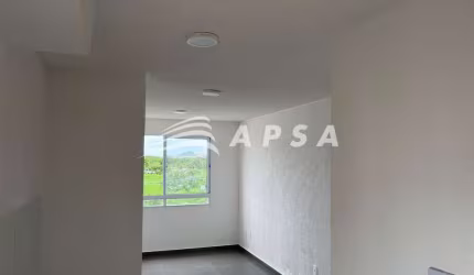 ÓTIMO APARTAMENTO DE 02 QUARTOS PARA ALUGAR EM VARGEM PEQUENA. SÃO 43M² DIVIDIDOS EM SALA, 2 QUARTOS